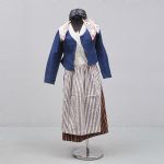 1309 5363 FOLK COSTUME